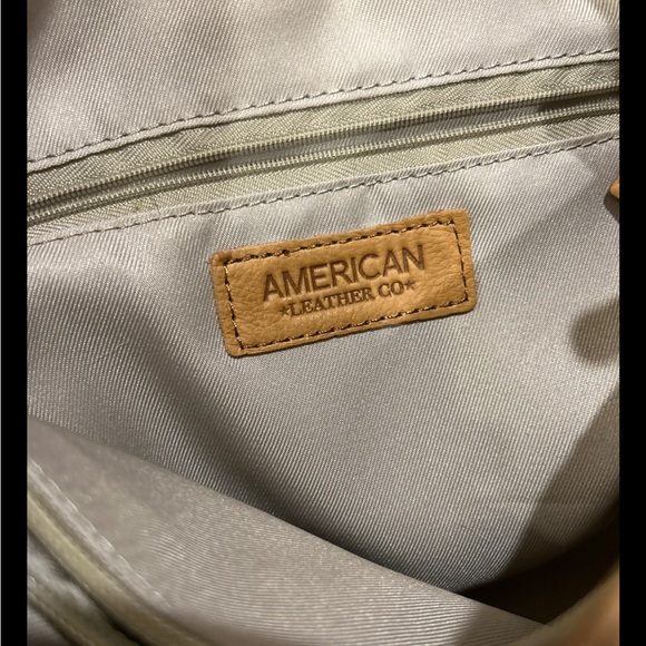 American Leather Co. Coastal Grandma Scandi Val Glove Patina Leather Satchel - Picture 3 of 7